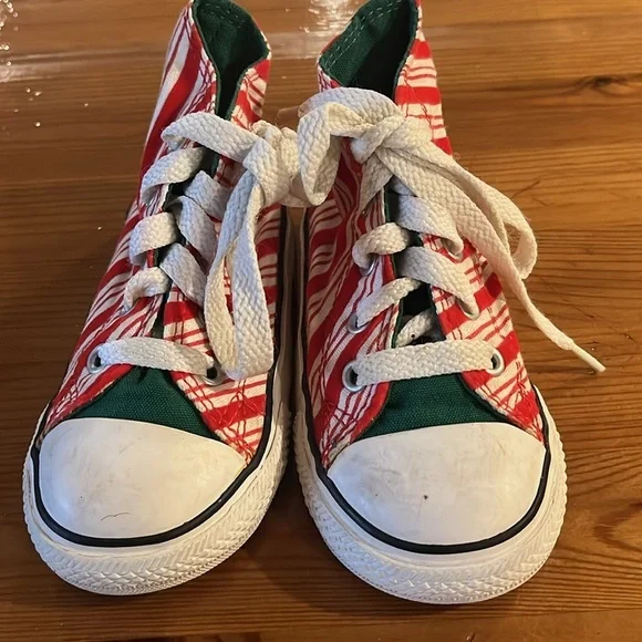 Christmas Candy Cane Converse  All Star High top kids 7 - Picture 2 of 10